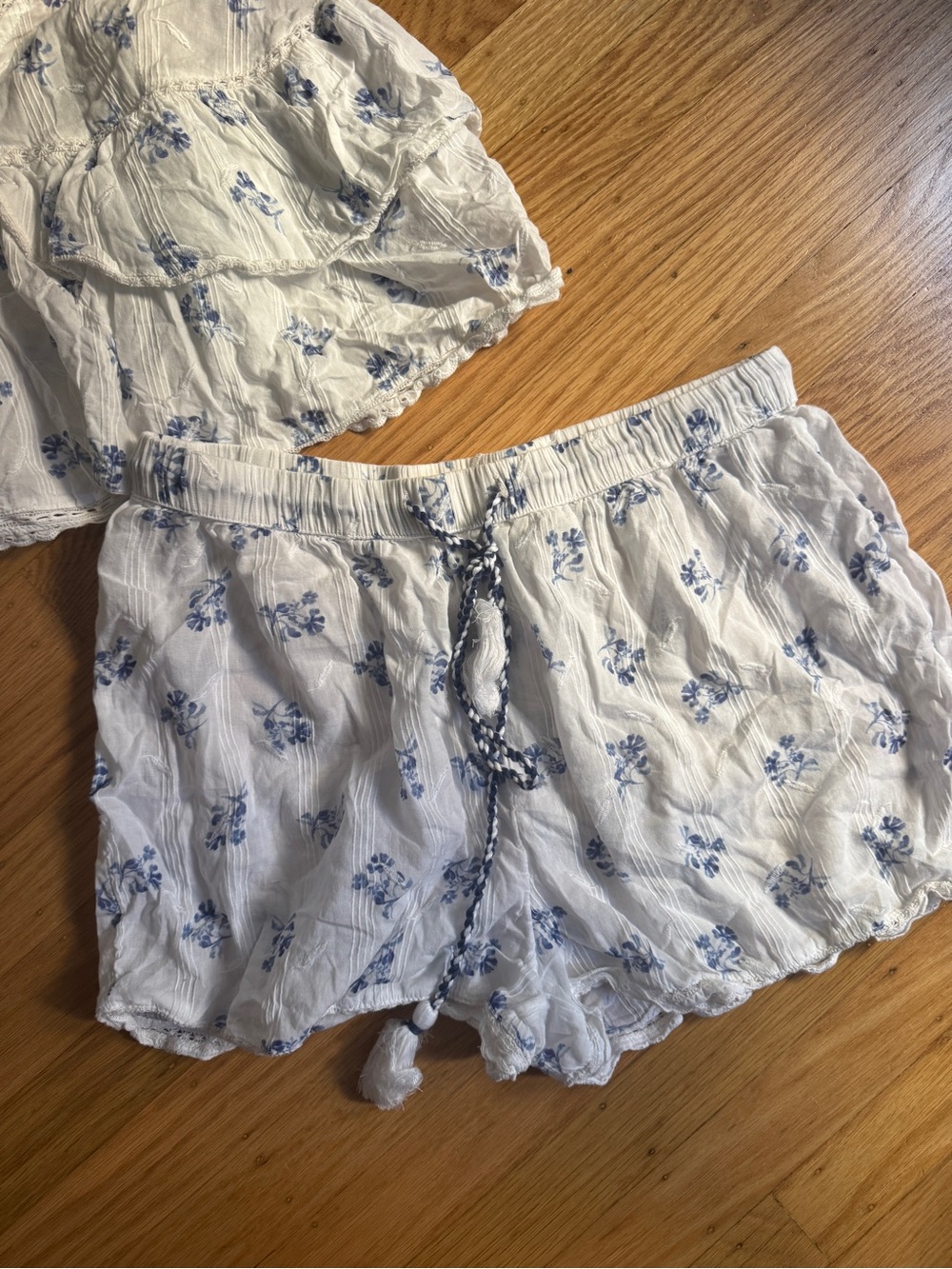 Joie White Eyelet Cami and Floral Shorts Sleep Set - Picture 3 of 5